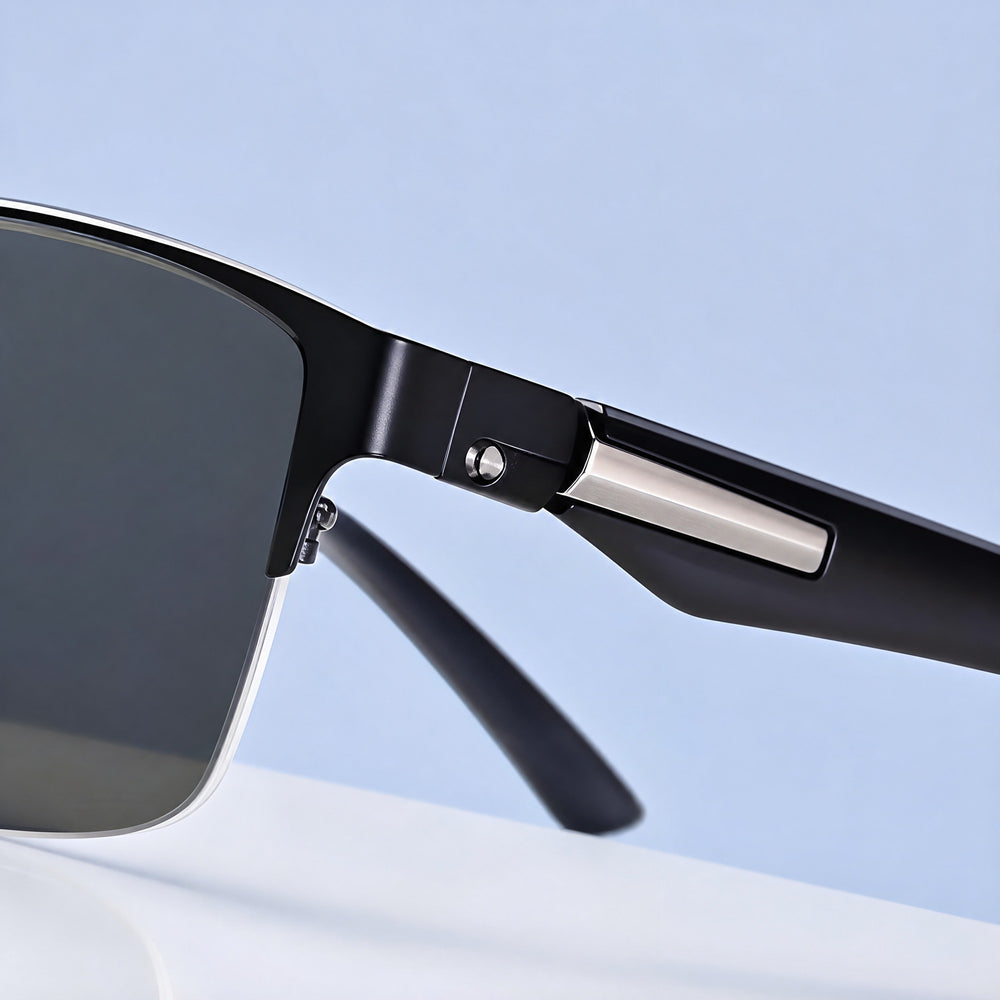 Gabriel eyewear, close-up of the frame, temple, and hinge construction