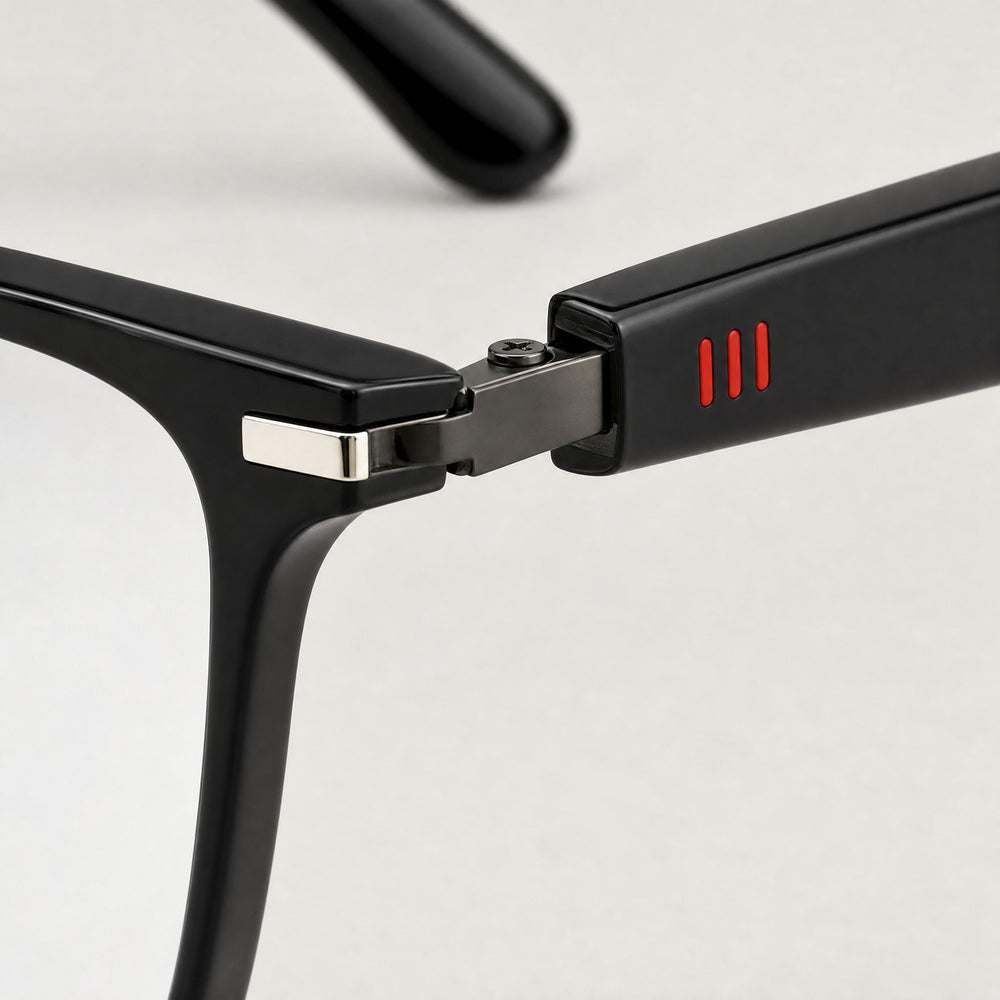 Sacha eyewear, close-up of the frame, temple, and hinge construction