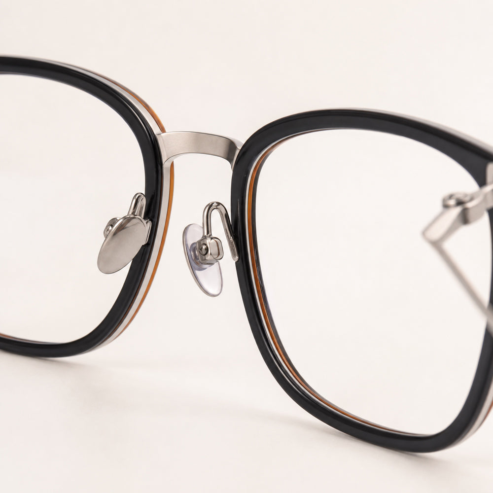 Anatole eyewear, close-up of the lenses and nose pad details