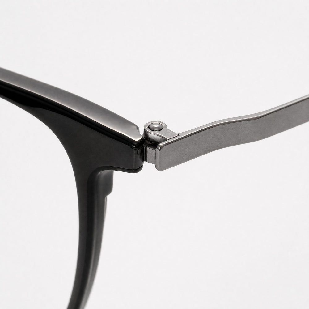 Damien eyewear, close-up of the frame, temple, and hinge construction