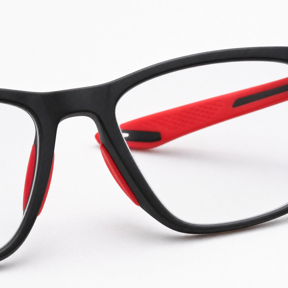Philippe eyewear, close-up of the lenses and nose pad details