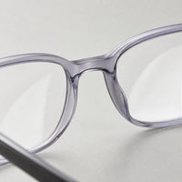 Bastien eyewear, close-up of the lenses and nose pad details