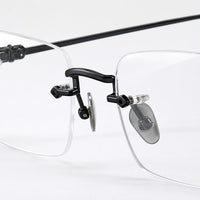 Anatole eyewear, close-up of the lenses and nose pad details