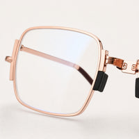 Nicolas eyewear, close-up of the lenses and nose pad details