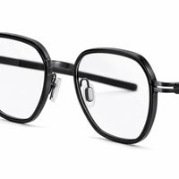 Marius eyewear, close-up of the lenses and nose pad details