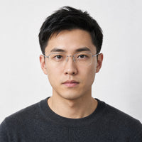 Sébastien eyewear, front view worn by an adult model